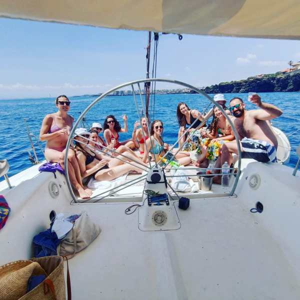 Discover Unmissable Experiences in Sicily: Tailored for Travelers from New York. Become a Member of Sicily Vibe Concierge