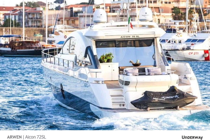 a small boat in a body of water