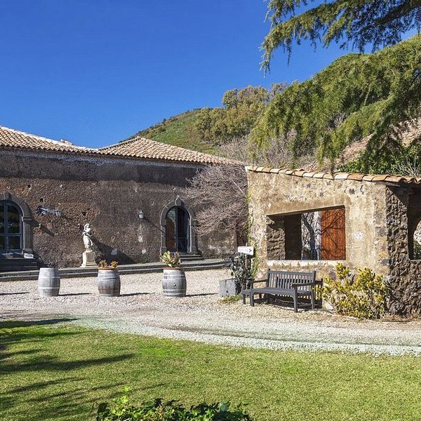 Discover Unmissable Experiences in Sicily: Tailored for Travelers from New York. Become a Member of Sicily Vibe Concierge