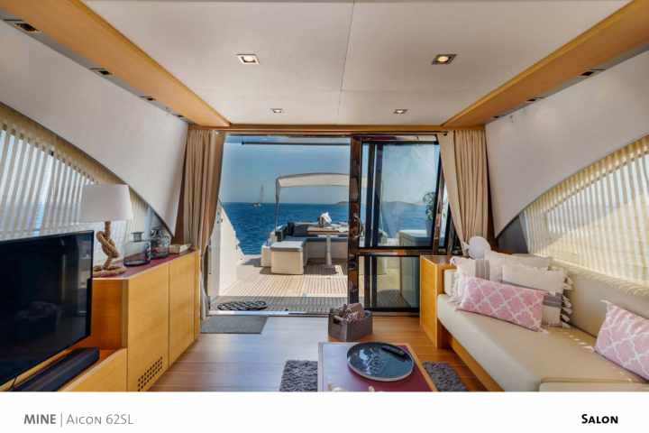 Organize Your Perfect Event in Sicily with a Private Yacht Party