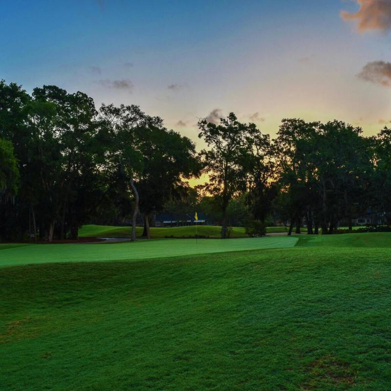 Discover a new dimension of team building with our exclusive Golf Experience on Etna, a formative and engaging activity immersed in the nature of Europe’s most famous volcano