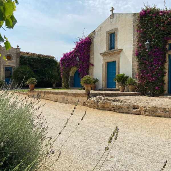 Sicily Vibe Concierge: Your Guide to Luxurious Villas and Private Event Venues in Sicily